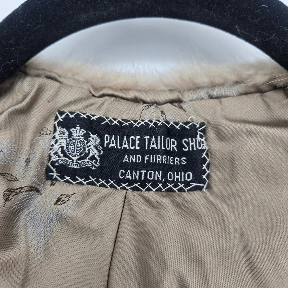 Vintage genuine mink fur shawl with front pockets‎ - light brown, US made